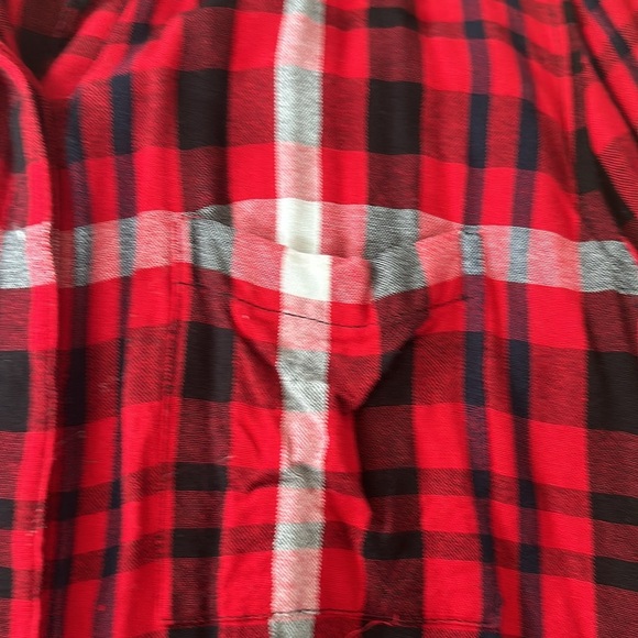 Woman’s Guess Red Plaid Dress shirt - Picture 4 of 8